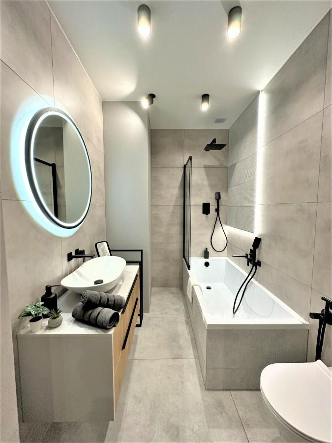 Luxury 100M2 Loft Design-Apartment At Wawel + Netflix Krakow Exterior photo