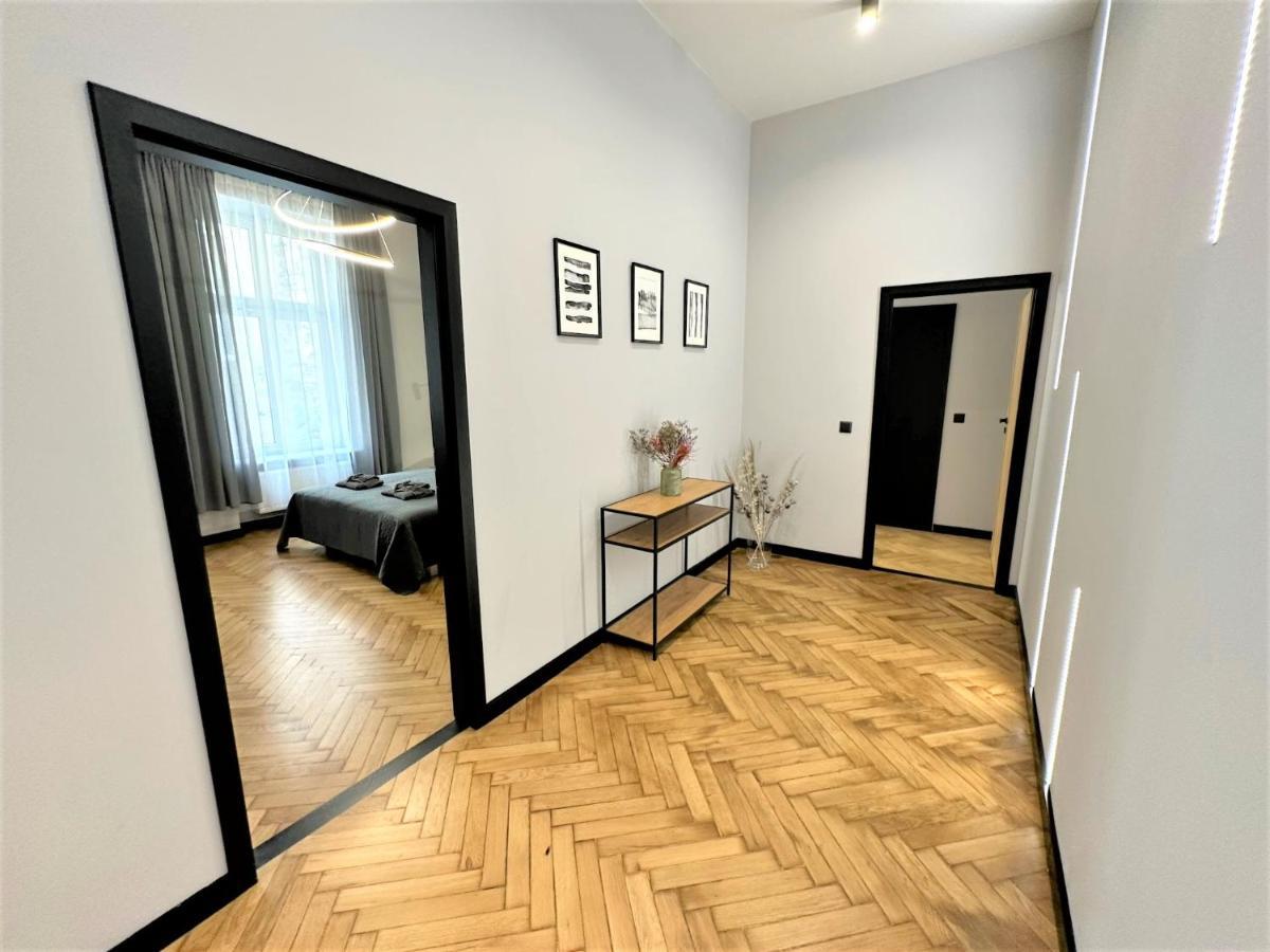 Luxury 100M2 Loft Design-Apartment At Wawel + Netflix Krakow Exterior photo
